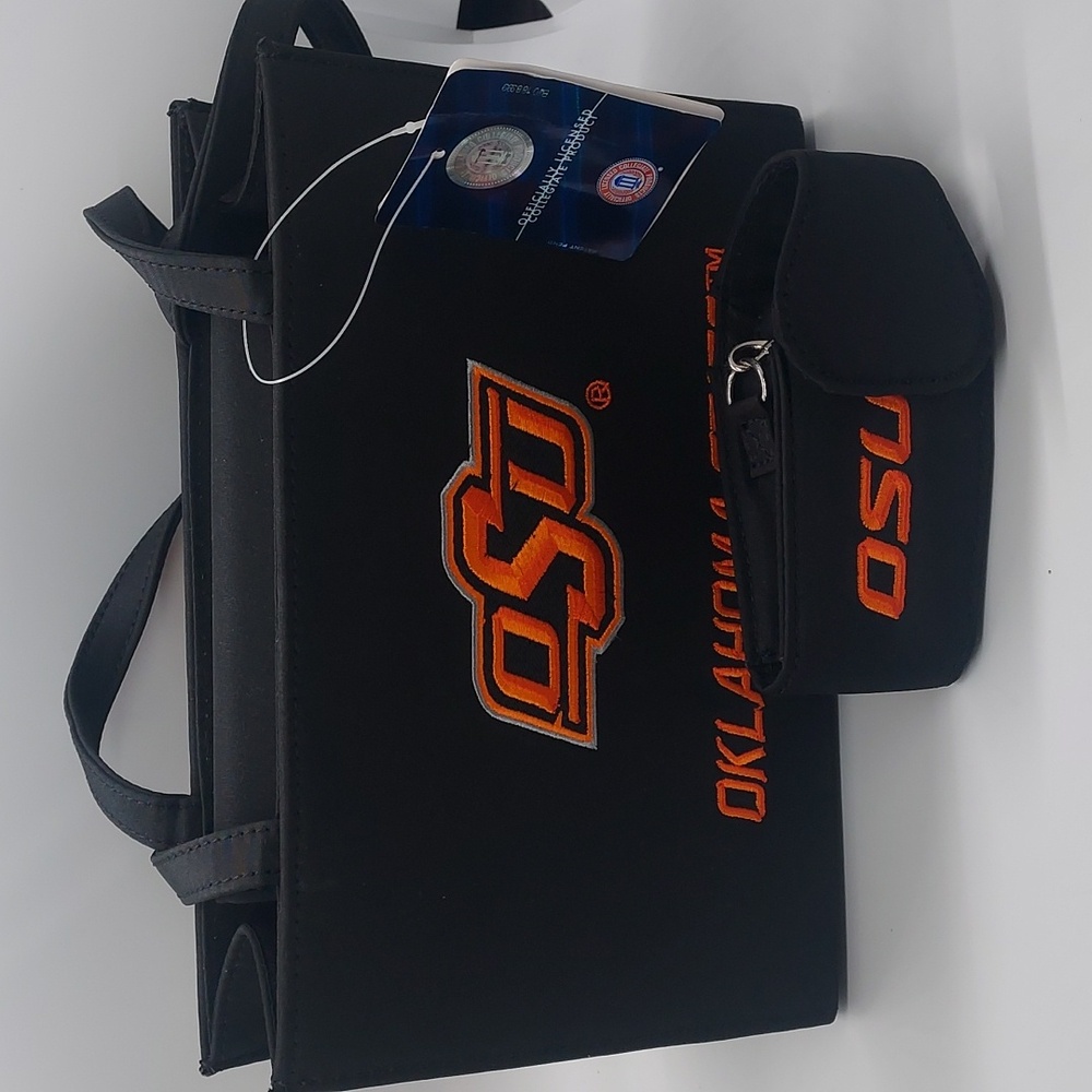 Nwt Vintage Oklahoma State University purse and phone carrier combo.‎